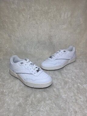 Reebok BB 4000 II Low Top White Metallic Silver Court Sneakers Shoes Women's 7.5
